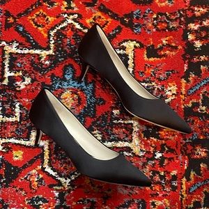 Theory Black Satin City 55 Kitten Heels Size 10